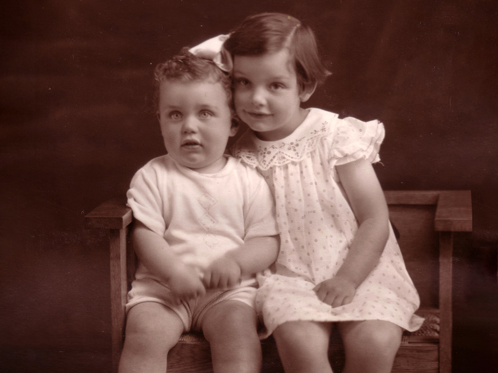 Rob and Carol Sinclair portrait c.1939